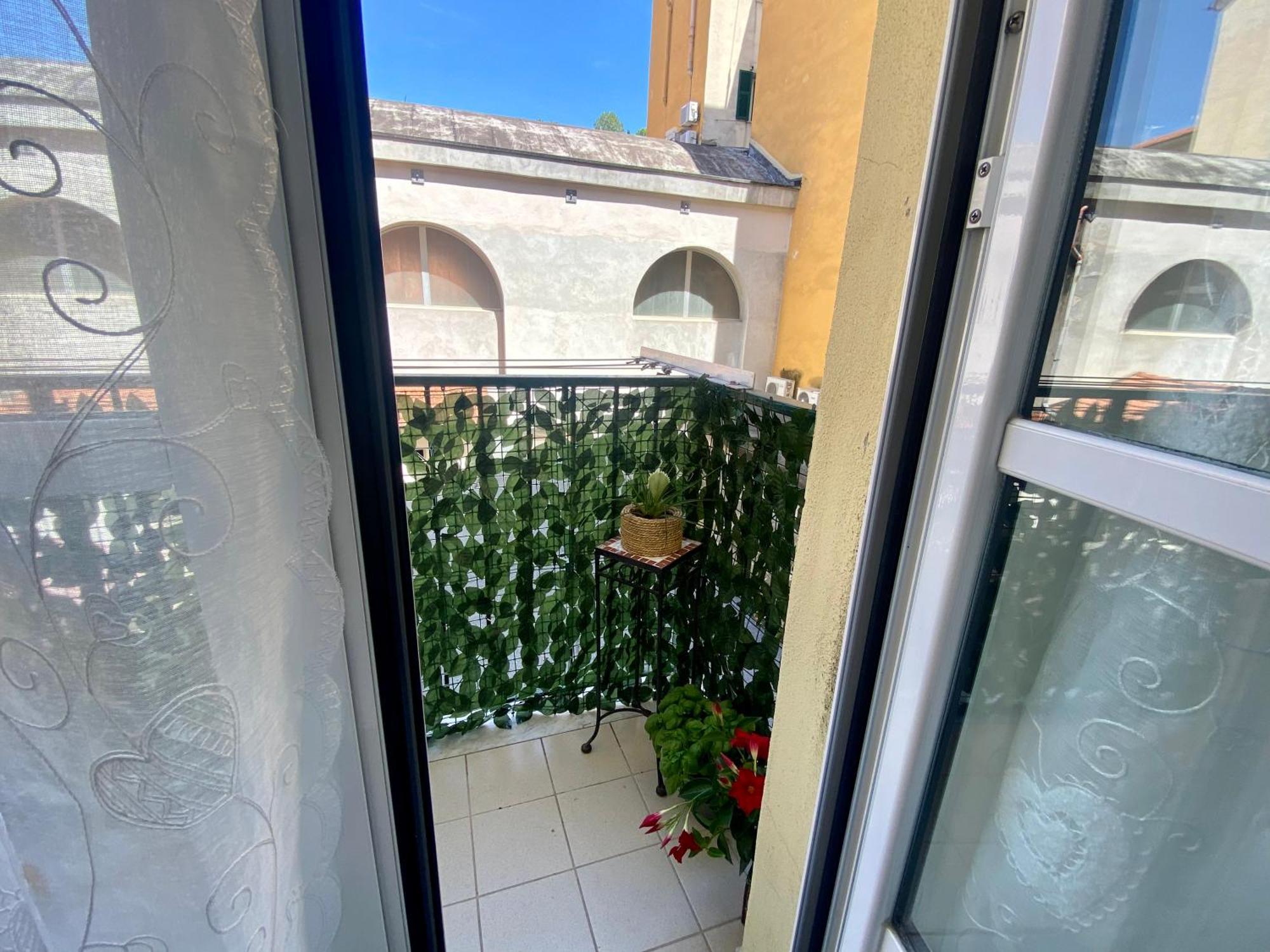 Center House 272 Apartment Специя Екстериор снимка